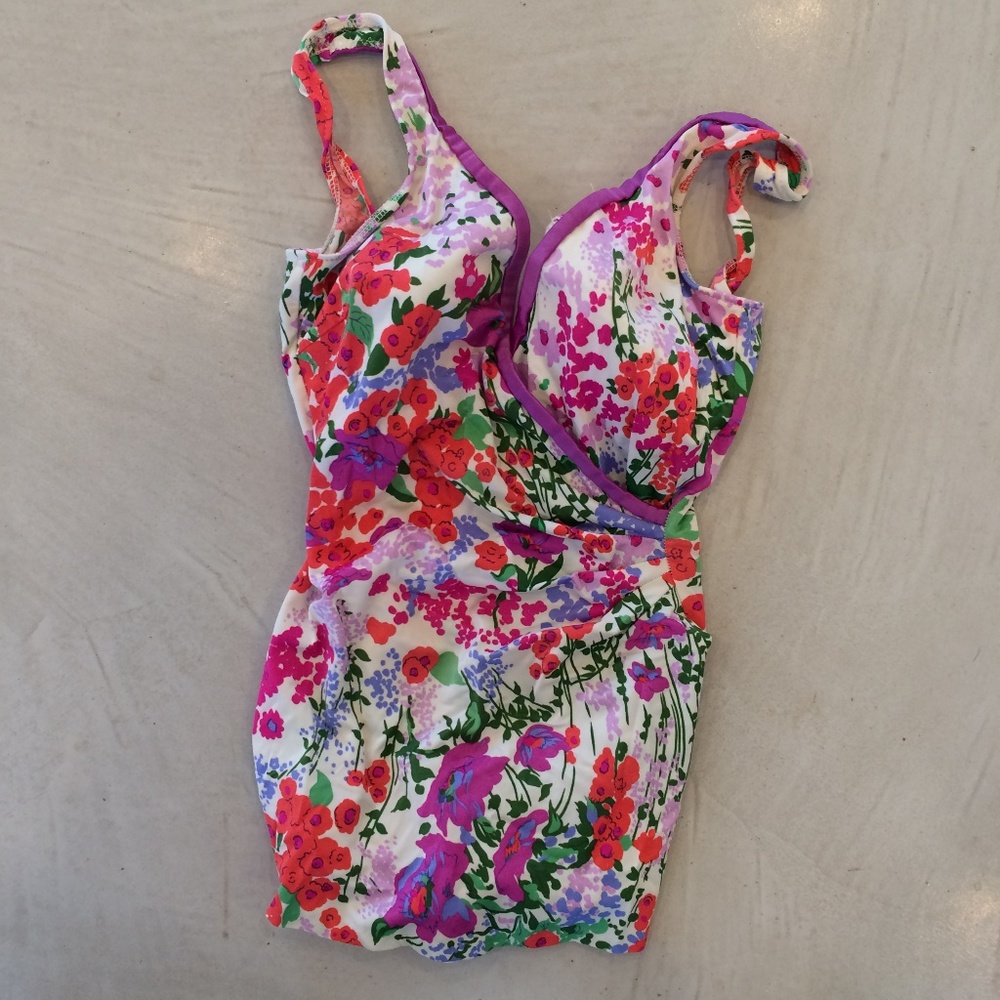 VINTAGE STEWART FLORAL ONE PIECE SWIM SUIT SIZE 8
